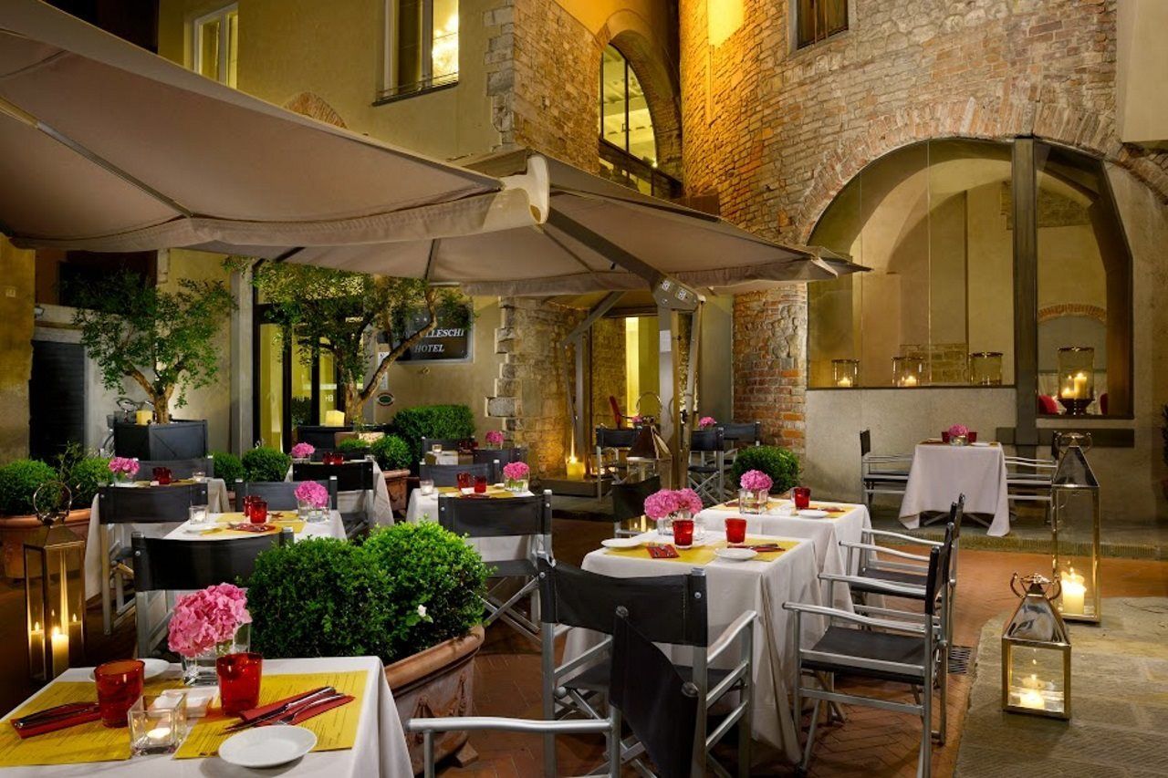 Brunelleschi Hotel Milaan Buitenkant foto