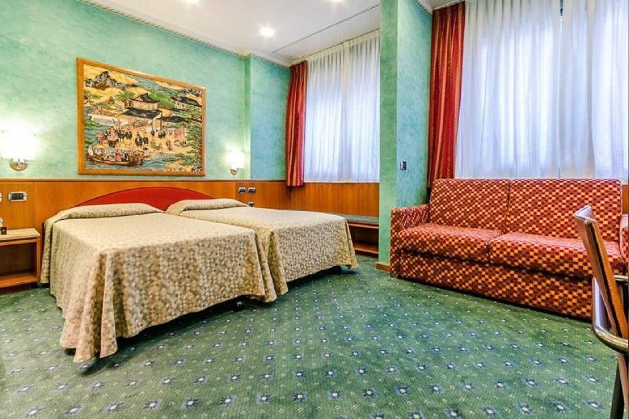 Brunelleschi Hotel Milaan Buitenkant foto